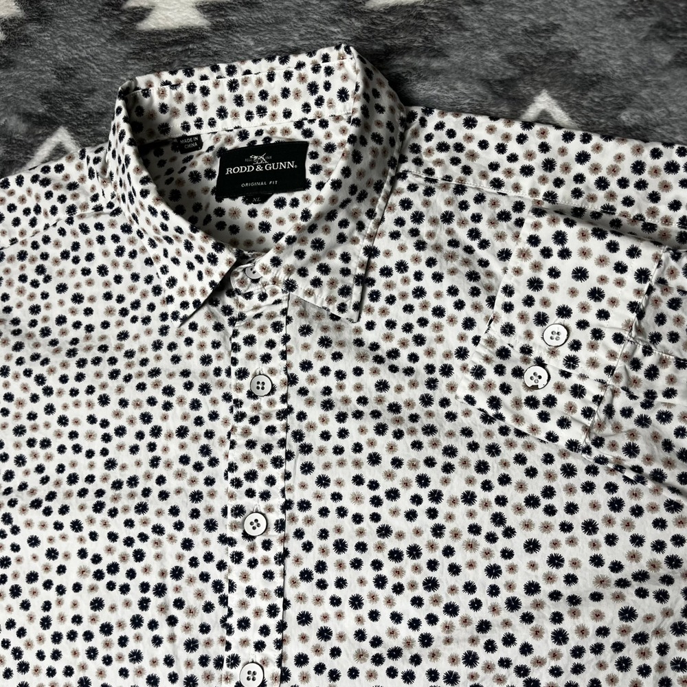 Rodd & Gunn Mens XL Original Fit Floral Burst Print Cotton Button Down Shirt